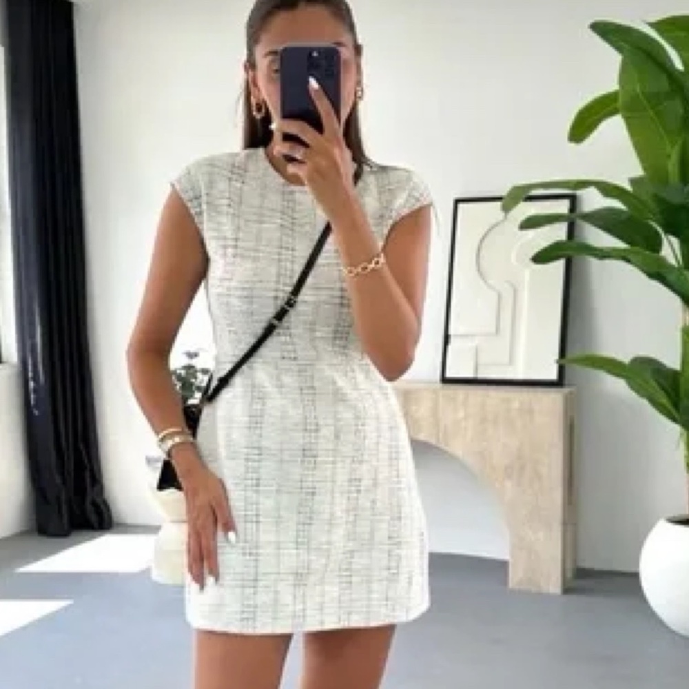 NWT ZARA TEXTURED JACQUARD DRESS S